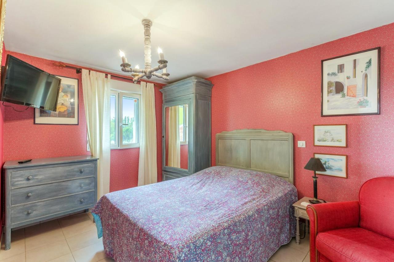 Appartement Accueillant A Mortagne Sur Gironde 45 M² Terrasse Dış mekan fotoğraf
